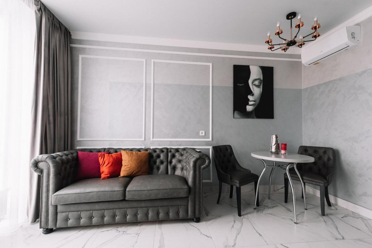 Royal Tower Vip Smart Apartments 2 Kyiv Exterior photo
